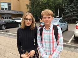 okT8rVZLI8.jpg
