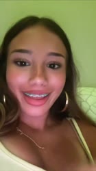 mikaylasecretspam2025-05-21-18-27-251747841245913.mp4