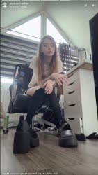 2025-04-21 21-57-42-727Segment0x264.mp4