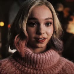 THEYRE BACK Wednesday Addams and Enid Sinclair.mp4