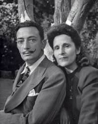 salvador-dali-big.jpg