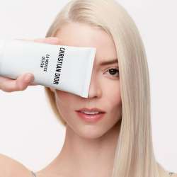 anya-taylor-joy-dior-skin-essentials-2025-campaign-1.jpg