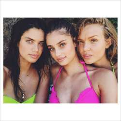 TaylorMarieHill-Instagram20151116.jpg.c52408e7161d8b15eddcf95ba6c0620d.jpg