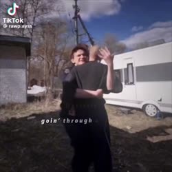 b9e73538e04b58f64a1a0d47caf63d1f.mp4