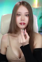 lips03.mp4