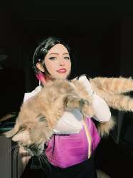 Clove and kitties!! #clovevalorant#valorant#valorantcosplay#cosplay#clovecosplay#valorantclove#cosplayer(1).jpg