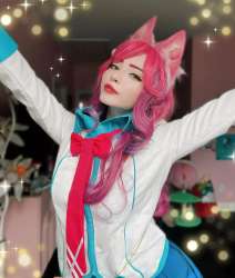Can I go back to editing my photos like this pls tyyyy #ahricosplay.jpg