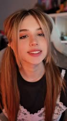 snaptik7503193467149929735hd.mp4