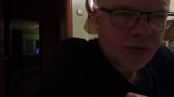 Праздники продолжаются! Продолжаем веселиться!🤣❤ [v2343431857].mp4