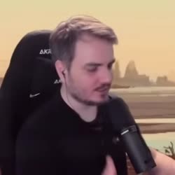 30975923758327592735.webm