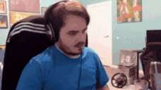 DERMO.gif