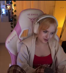 17463213873771.webm