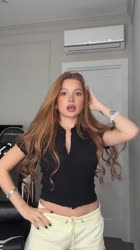 ssstik.io@tenderlybaemusic1748098590642.mp4