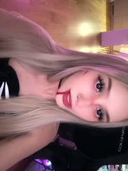 ssstik.io@whylollycry1748113892143.mp4