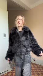 ssstik.io@anttotka1748116001101.mp4