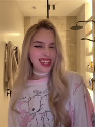 ssstik.io@whylollycry1748469738306.mp4
