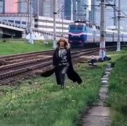 406509132440568022.mp4
