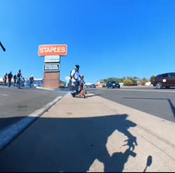 17479393085650.mp4
