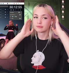 соблазняет.mp4