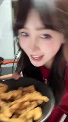 1748029078661.mp4
