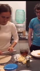 25291828140249740799.mp4