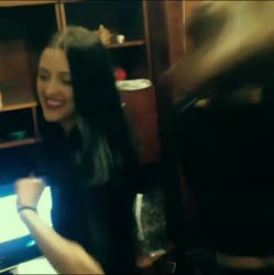 132432635.webm