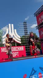 Медо-крутит-2.mp4