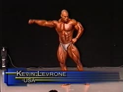 Kevin Levrone Posing (1997).mp4