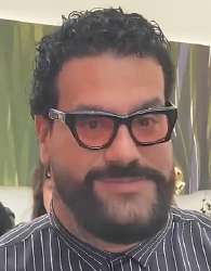PhotoFunia-1747545833.jpg