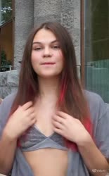 vidu-video-2795054440708882.mp4