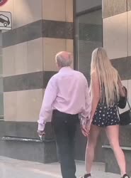 6004055822021565617.mp4
