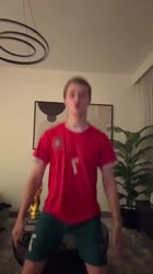 -220191169456239468.mp4