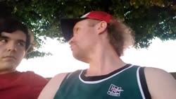16900474680472.mp4
