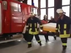 17452284975940.mp4