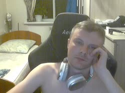 2025-06-13 - Не дают покоя татуировки grechka21 (1).webm