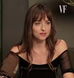 1748855146601303.webm