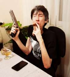 yEGZYbms9I8.jpg