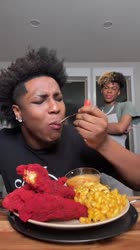 17487616884380.webm