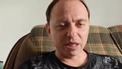 video2025-05-0923-25-201.mp4
