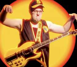 rex-viper-youre-the-best-official-music-video-v0-3flcmmfltp7f1.jpeg
