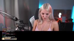 765434954467.webm