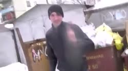 Pixel Devil и Kinaman танцуют в честь 4 годовщины проклятия серого слоненка - Iknamania Archive (480p, h264).mp4