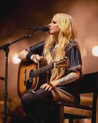 adding-it-into-the-set-list-for-jacksonville-brought-back-v0-zosbedz9t49f1.webp