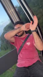-223667047456239587.mp4