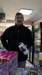 Открываешь банку а там.mp4