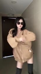 1751377225104.mp4