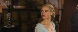 Cinderella.2015.00.15.48.393.jpg