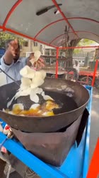 potato chips 😱😱#shorts #streetfood-Jju9InyaAxM.mp4
