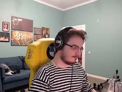 16719094880144.mp4