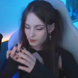 165855947.mp4